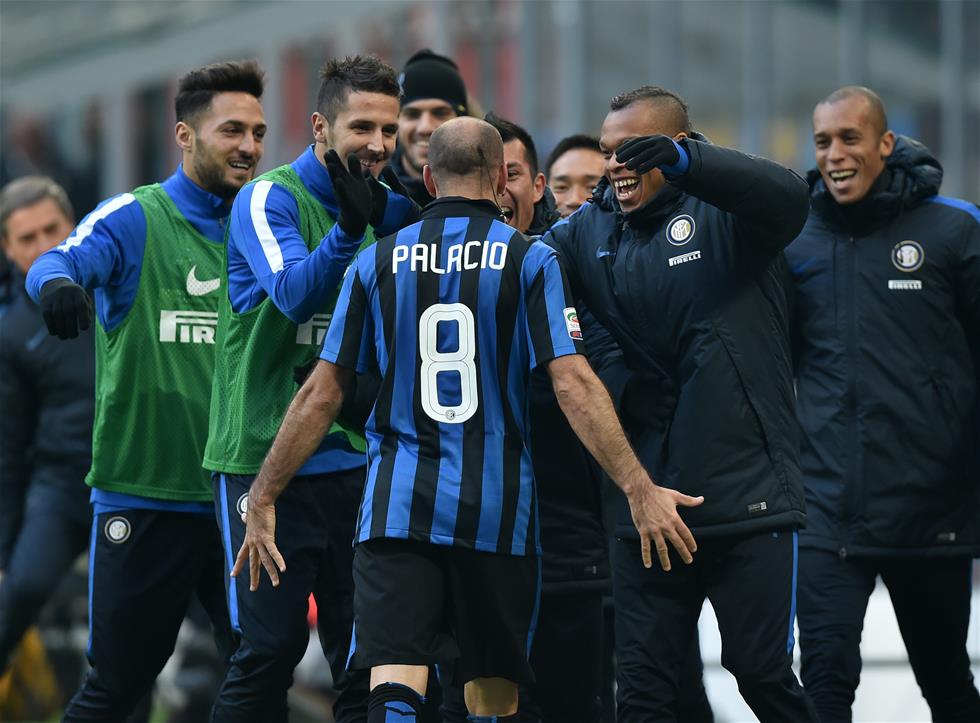 米体：专家无法找到邓弗里斯脚踝疼痛原因，检查并未发现损伤（米体：邓弗里斯脚踝疼痛原因不明，检查未见任何损伤）